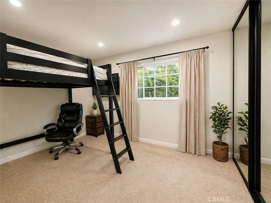 4201 Topanga Canyon Blvd, Woodland Hills, CA 91364 - #3