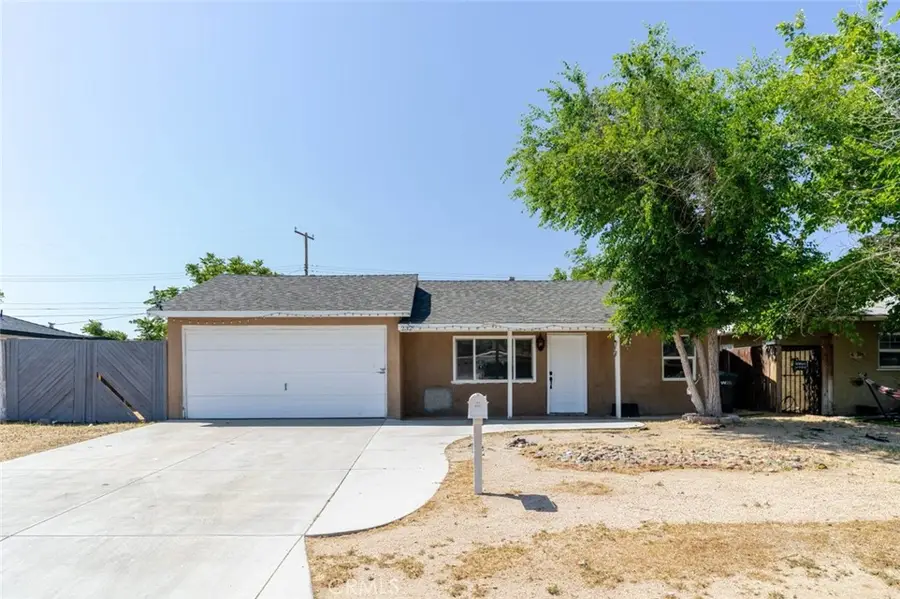 232 E Avenue P5, Palmdale, CA 93550 - #2