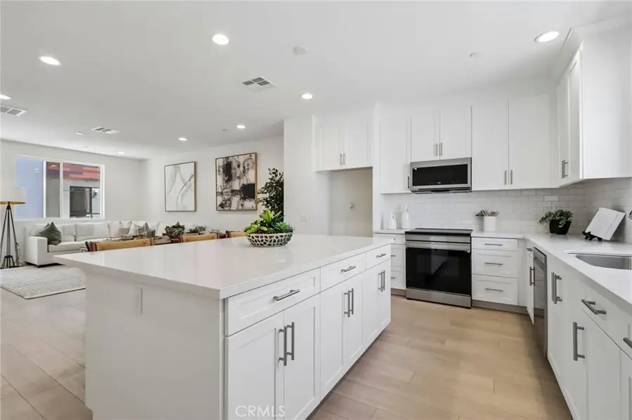 5868 Linden #6, Long Beach, CA 90805 - #2