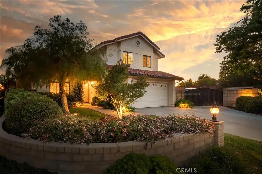 22648 Oxford, Saugus, CA 91350 - #1