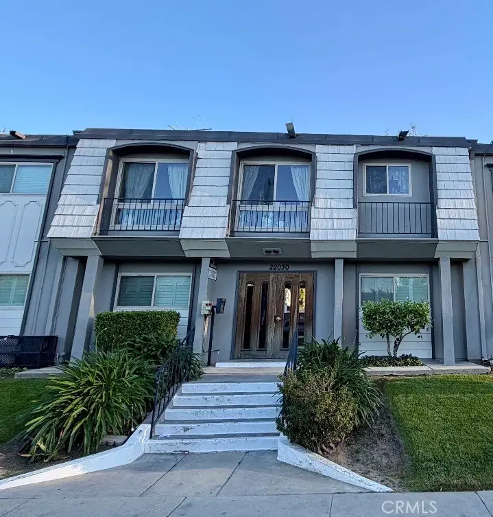 22030 Calvert #2, Woodland Hills, CA 91367 - #1
