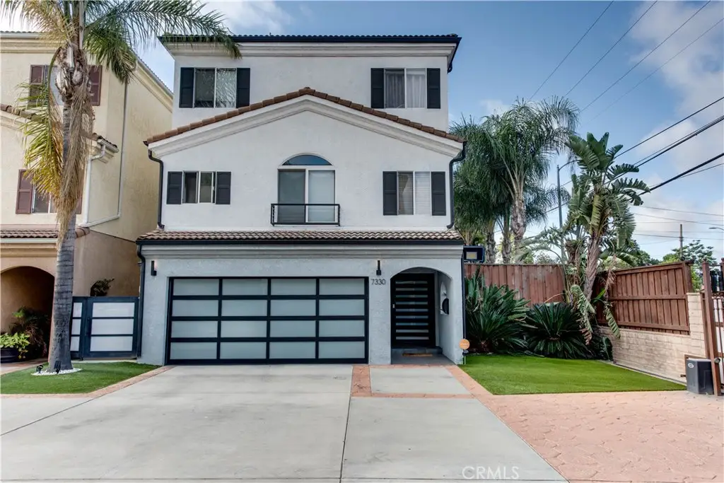 7330 De Soto, Canoga Park, CA 91303 - #1