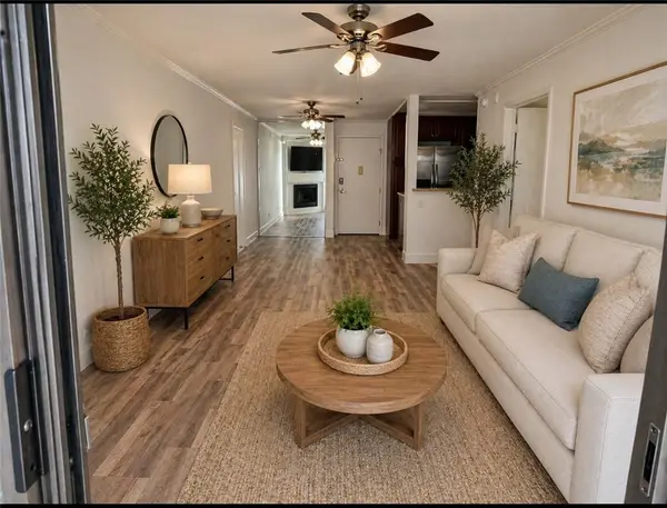 5550 Owensmouth #121, Woodland Hills, CA 91367