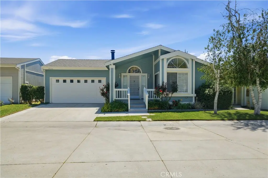 19936 Northcliff Drive, Canyon Country, CA 91351 - #1