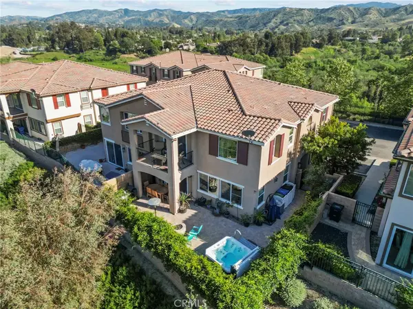 221 Morro #1, Simi Valley, CA 93065