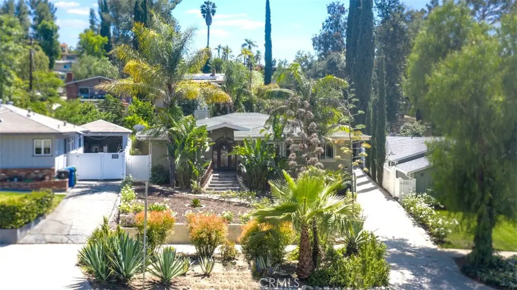21720 Dumetz Road, Woodland Hills, CA 91364 - #1