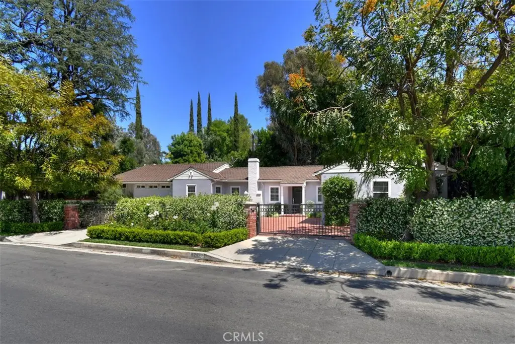 4242 Saugus, Sherman Oaks, CA 91403 - #1