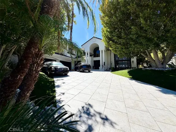 25548 Kingston Court, Calabasas, CA 91302