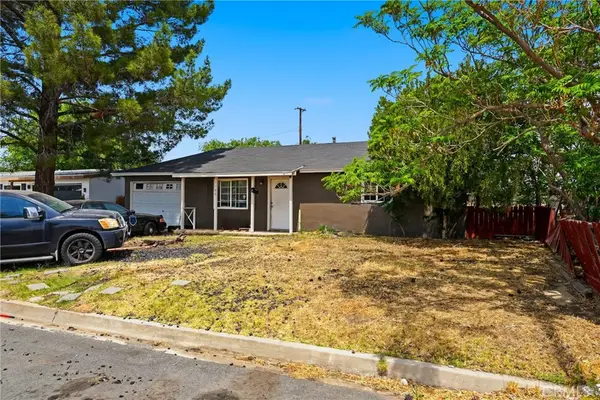 1103 W Milling, Lancaster, CA 93534