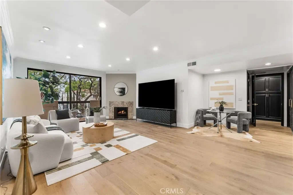 423 N Palm #108, Beverly Hills, CA 90210 - #1