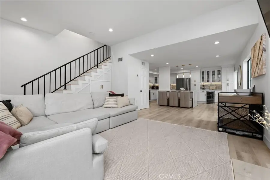 14014 Milbank, Sherman Oaks, CA 91423 - #3