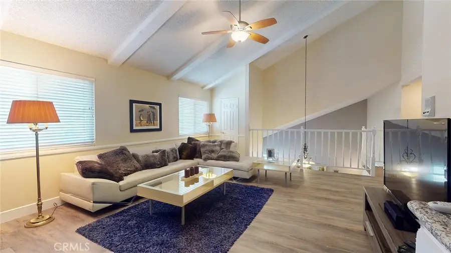 6230 Amigo, Tarzana, CA 91335 - #2