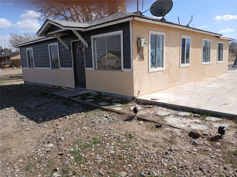 11028 E Avenue R, Littlerock, CA 93543 - #2