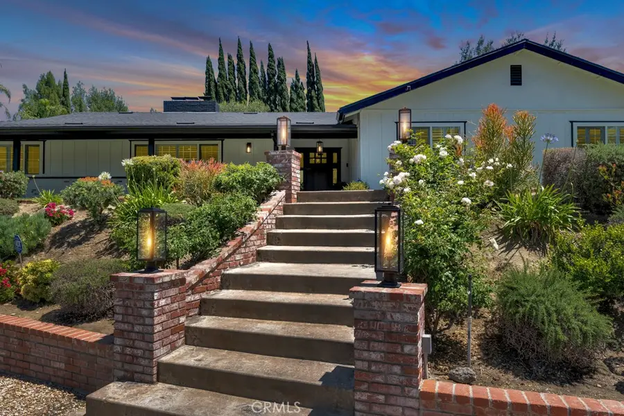 11932 Mallot Place, Granada Hills, CA 91344 - #3