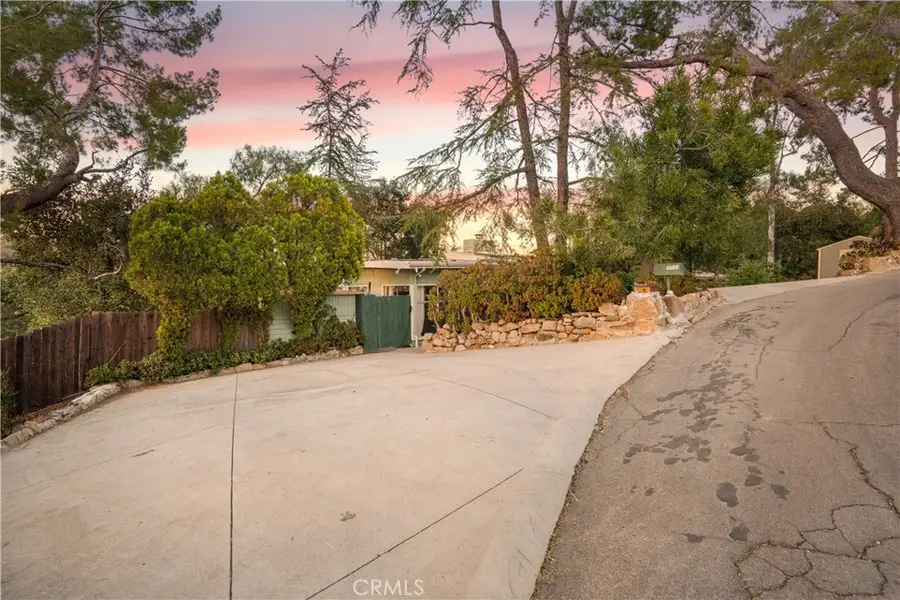 3582 Elm Drive, Calabasas, CA 91302 - #2