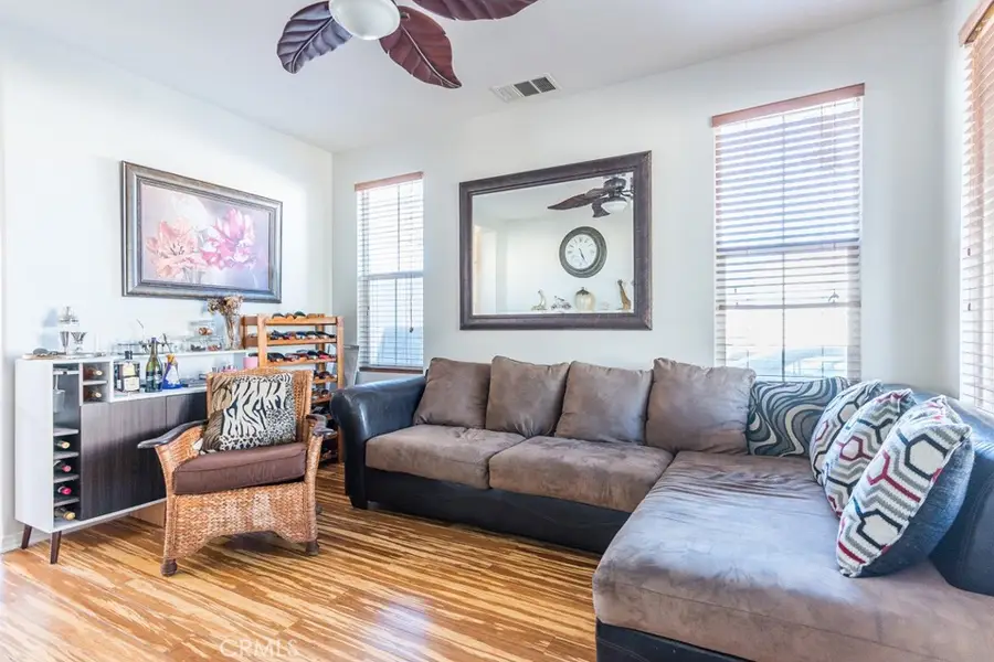 27117 Eden Court, Santa Clarita, CA 91350 - #3