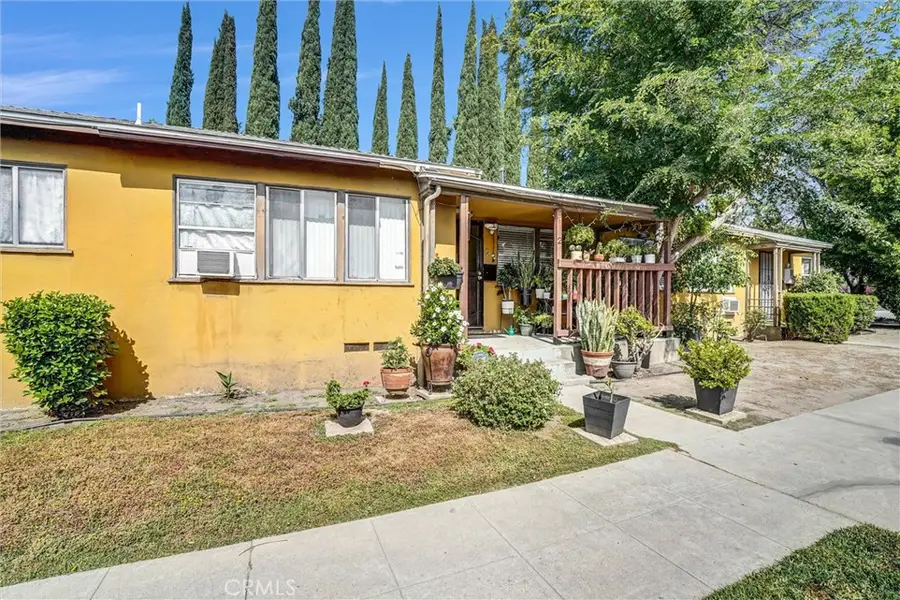 15212 Victory Blvd #4, Van Nuys, CA 91411 - #2