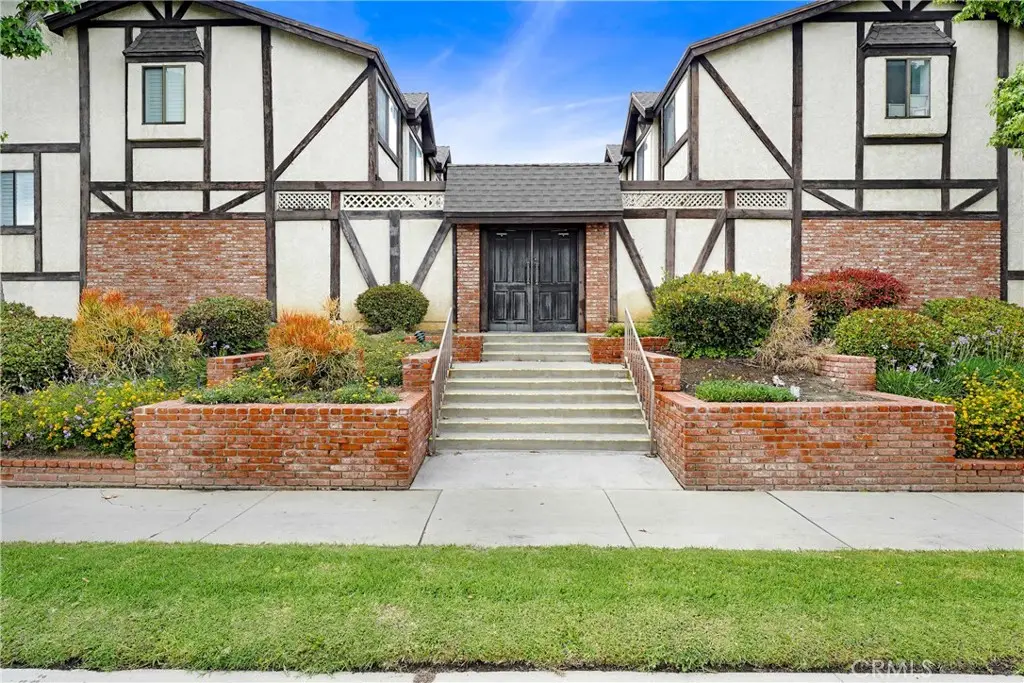 20737 Roscoe Boulevard #203, Winnetka, CA 91306 - #1
