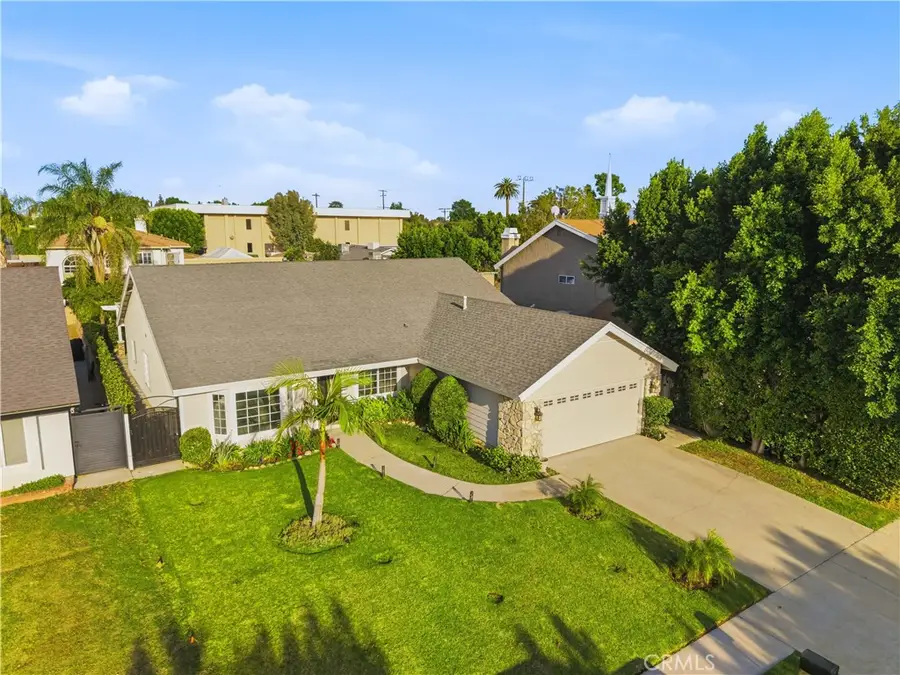 7620 Rudnick Avenue, Canoga Park, CA 91304 - #2