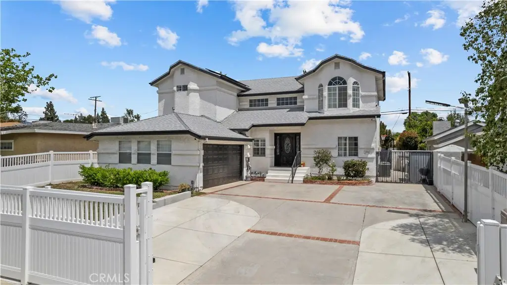 10206 Gothic, North Hills, CA 91343 - #1
