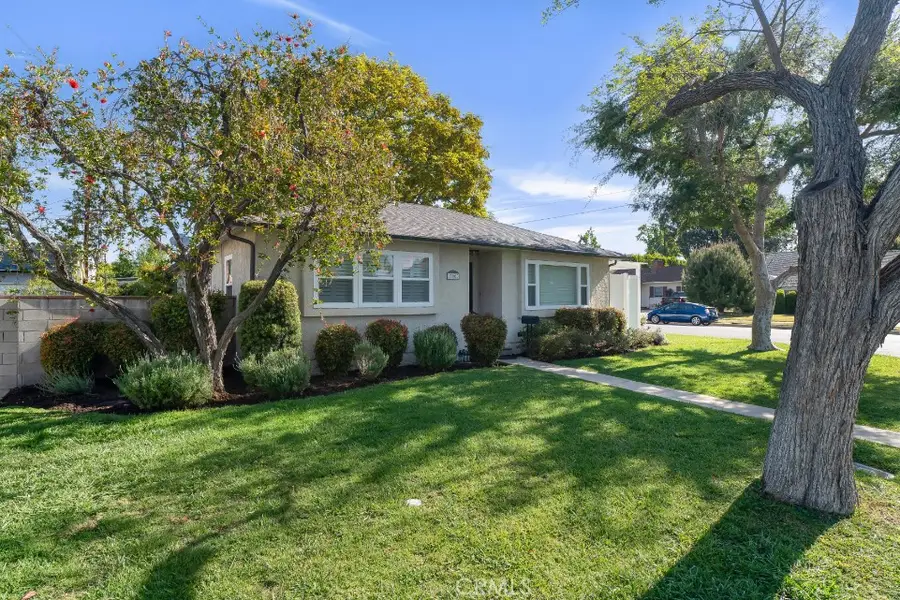 13903 Hesby Street, Sherman Oaks, CA 91423 - #2