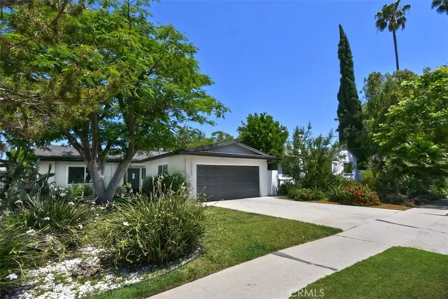 13753 Calvert, Valley Glen, CA 91401 - #2