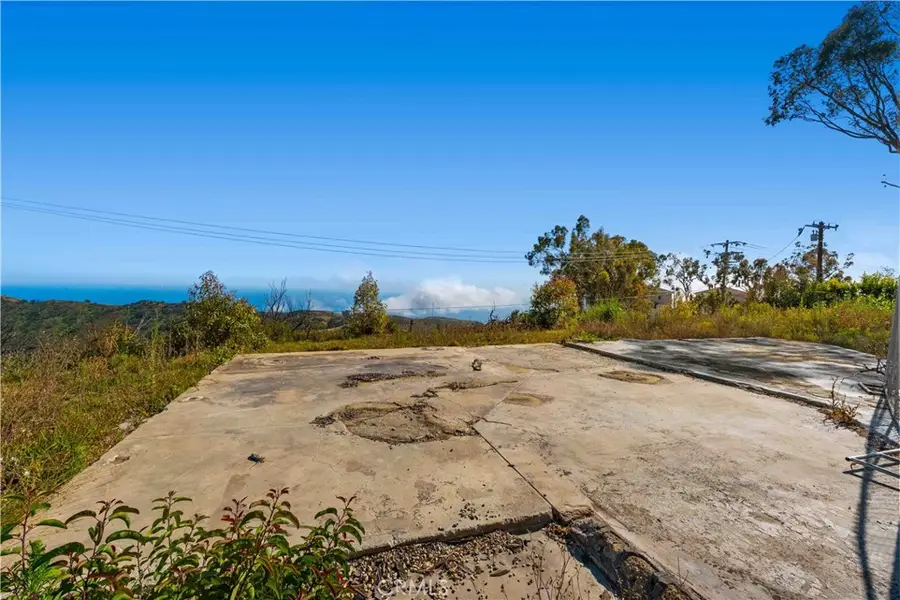 21135 Saddle Peak, Topanga, CA 90290 - #2