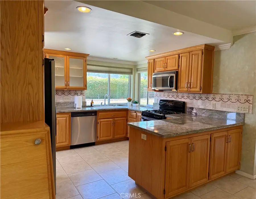 525 Fountain Springs, Glendora, CA 91741 - #2