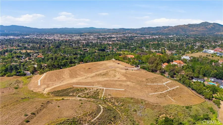 10801 N Oakdale, Chatsworth, CA 91311 - #3