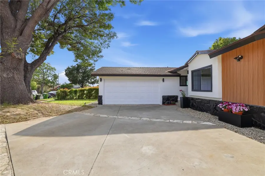 16025 Calahan St, North Hills, CA 91343 - #3