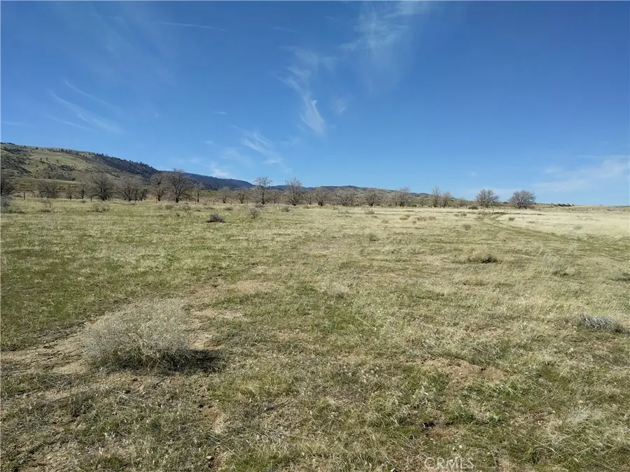191 W Avenue F-14, Fairmont, CA 93536 - #2