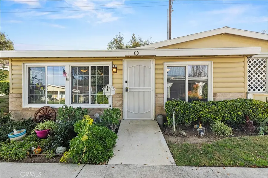 19120 Avenue Of The Oaks #A, Newhall, CA 91321 - #3