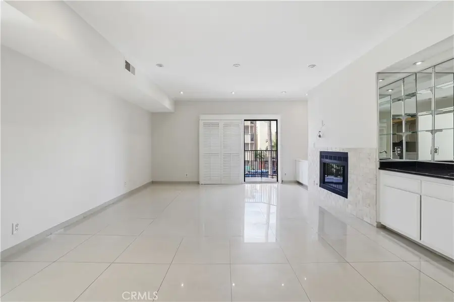 1338 Amherst #102, Los Angeles, CA 90025 - #3