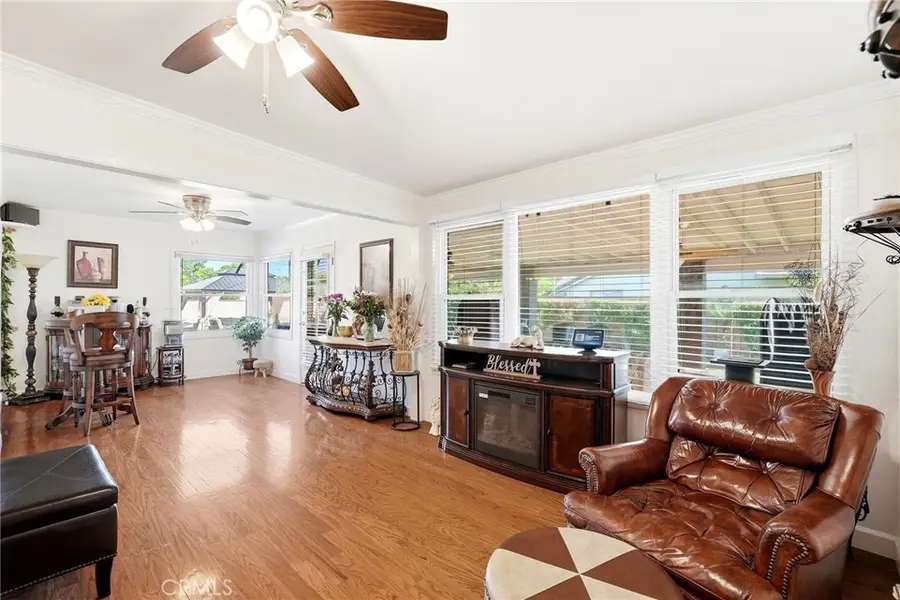 17066 Chase, Northridge, CA 91325 - #2