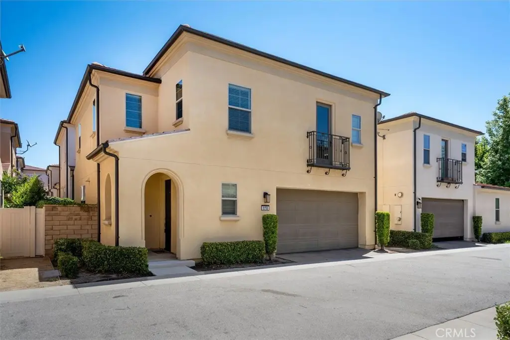 21753 Propello, Saugus, CA 91350 - #1