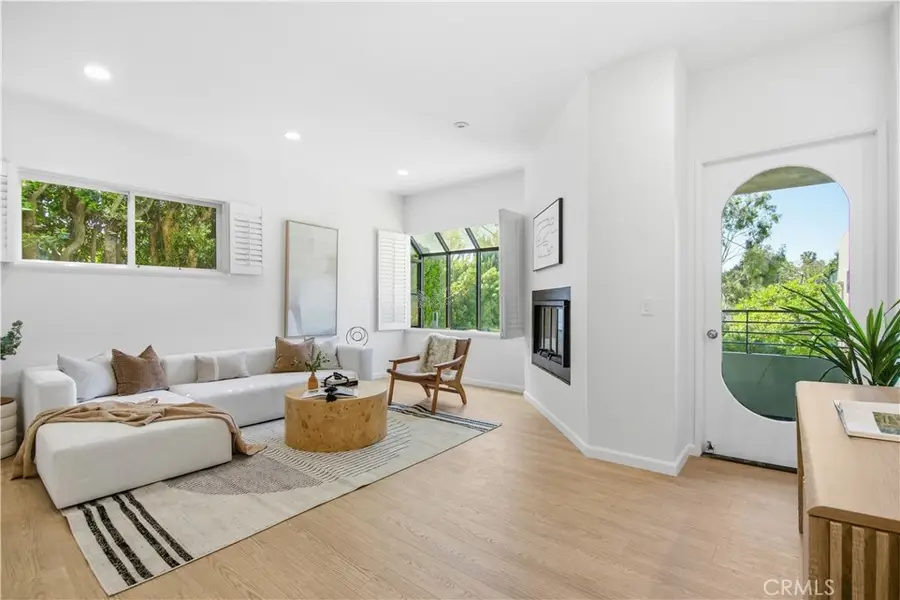 3023 Berkeley #1, Los Angeles, CA 90026 - #2