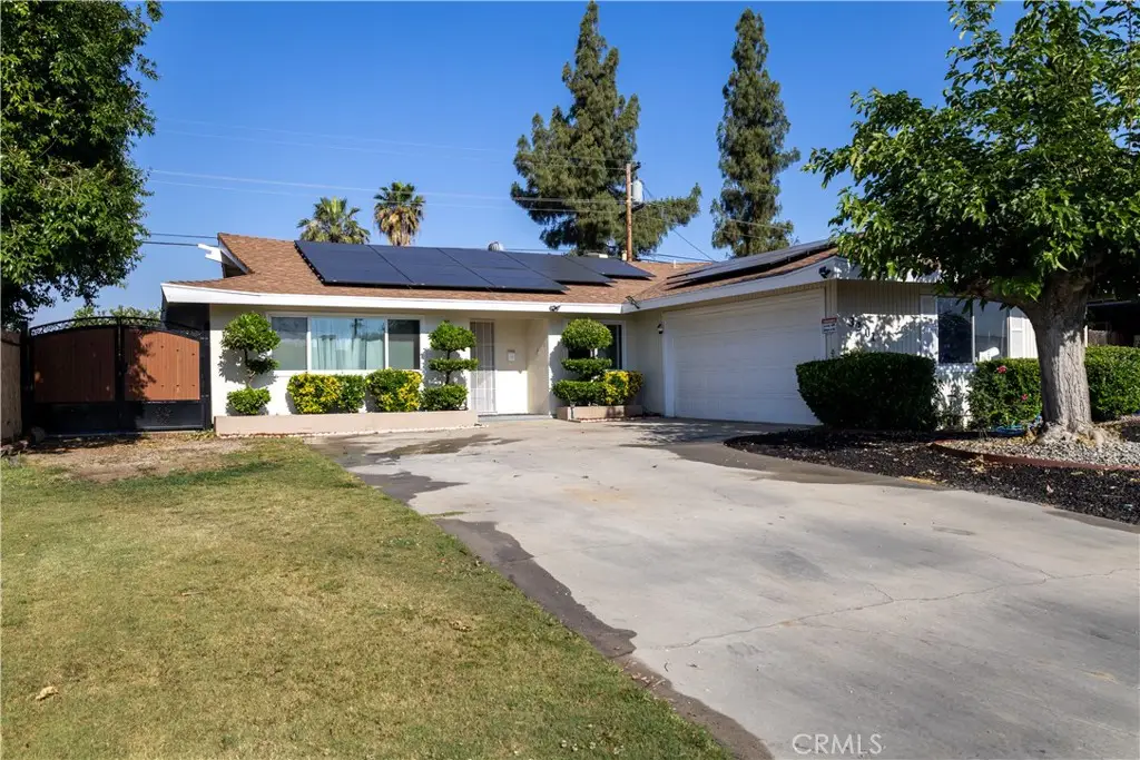 3201 Durrwood, Bakersfield, CA 93304 - #1
