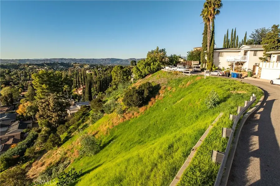 4340 San Blas Avenue, Woodland Hills, CA 91364 - #2