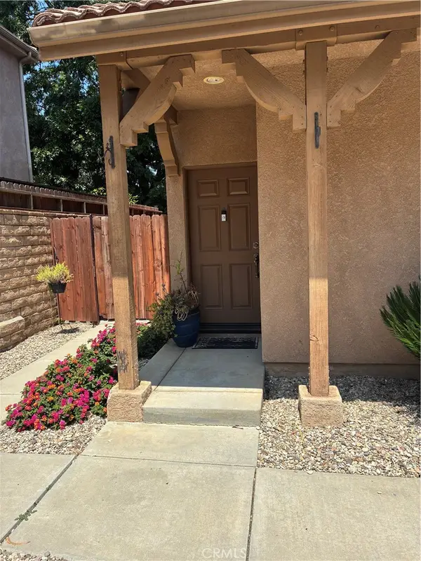 12724 Palm Court, Sylmar, CA 91342