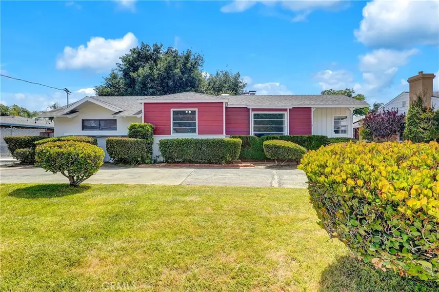 24957 Chestnut, Newhall, CA 91321 - #2