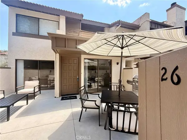 5800 Owensmouth Avenue #26, Woodland Hills, CA 91367