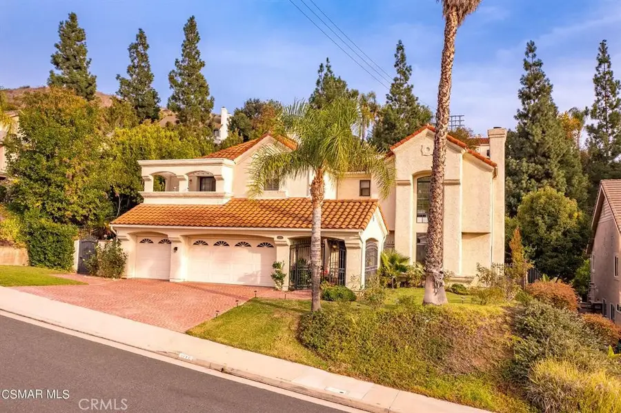 6066 Lake Lindero Dr, Agoura Hills, CA 91301 - #2