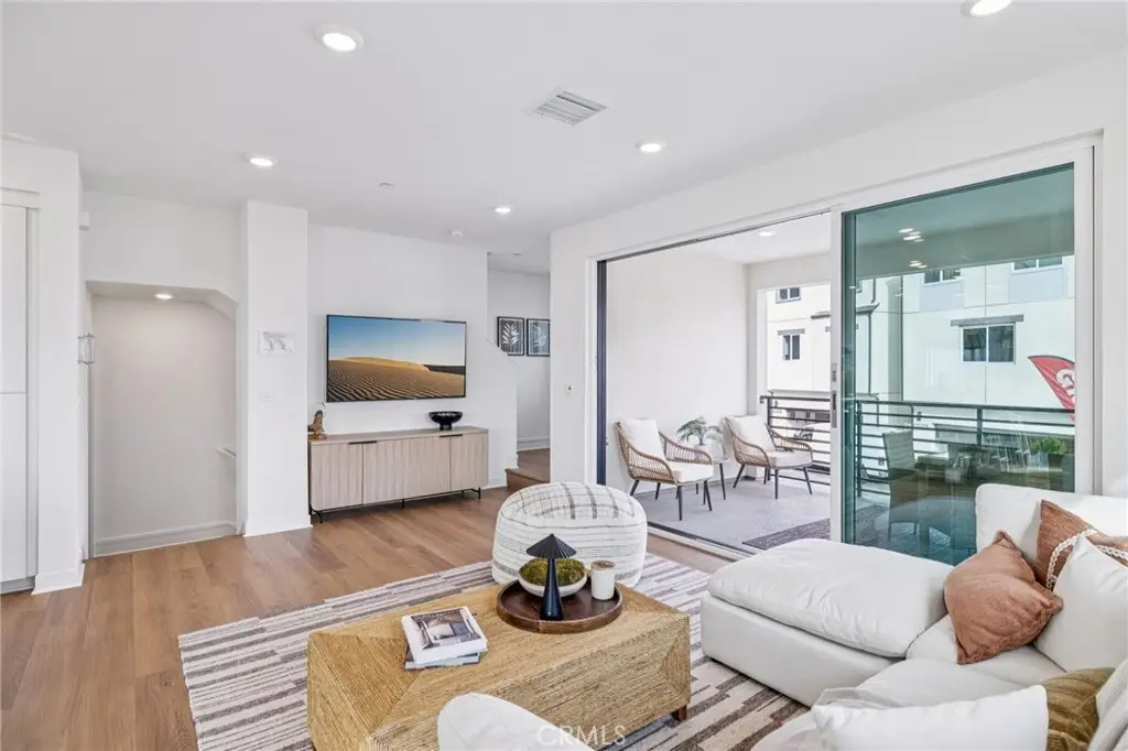 1673 Constellation Drive, San Pedro, CA 90731 - #1