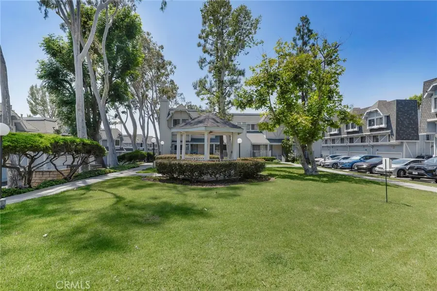 18424 Lemarsh, Northridge, CA 91325 - #3