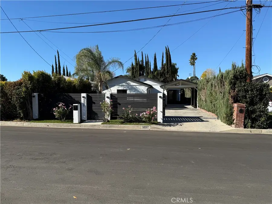 5527 Beckford Avenue, Tarzana, CA 91356 - #2