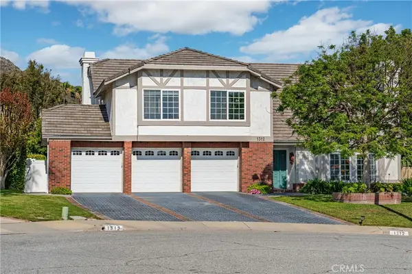 1312 Dubonnet Court, Oak Park, CA 91377