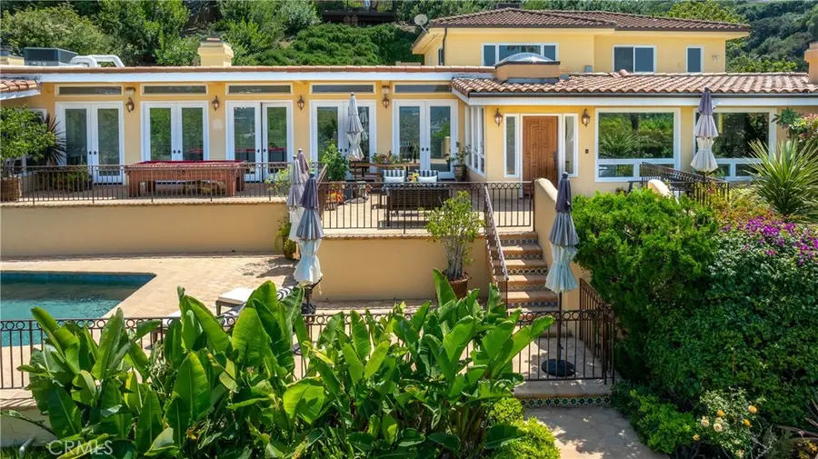 3913 Ventura Canyon, Sherman Oaks, CA 91423 - #2