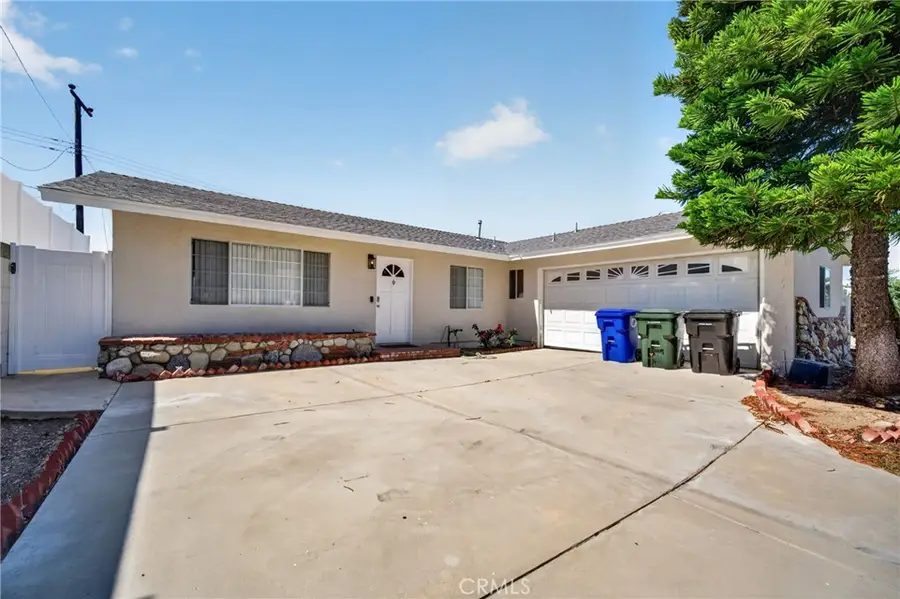 19820 Merryhill, Canyon Country, CA 91351 - #2