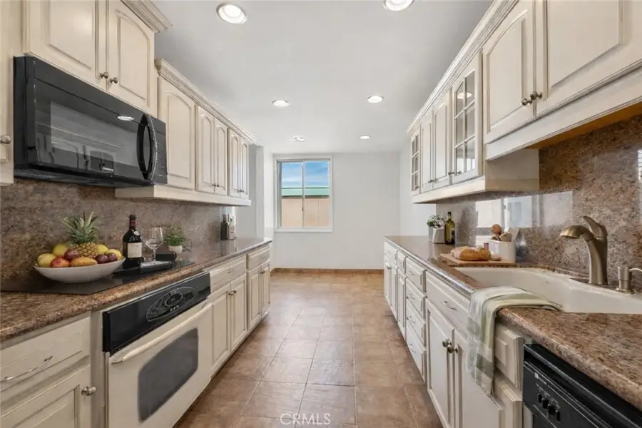 5301 Balboa, Encino, CA 91316 - #2