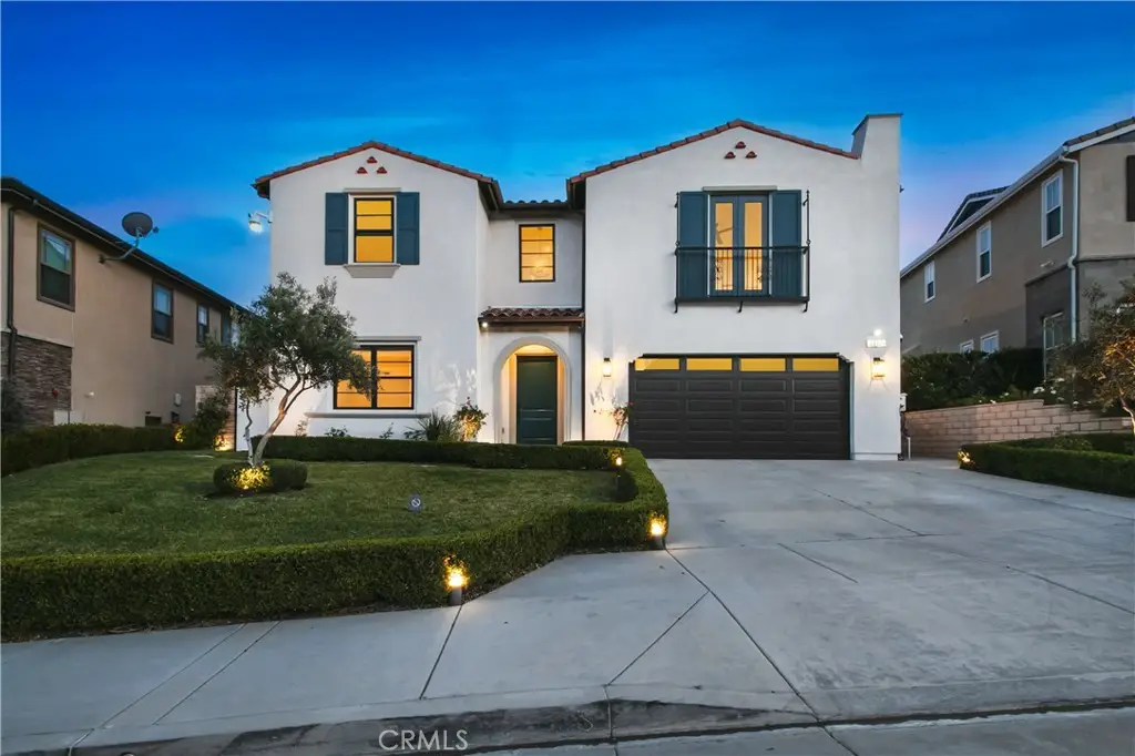 21120 W Citylights Drive, Chatsworth, CA 91311 - #1